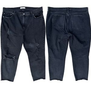 Abercrombie & Fitch "The Mom High Rise" Black Faded Distressed Plus Size 35R/20